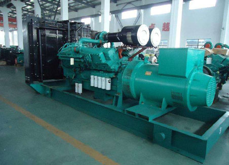 泸县800kw康明斯柴油发电机组图片 泸县800kw康明斯柴油发电机组图片