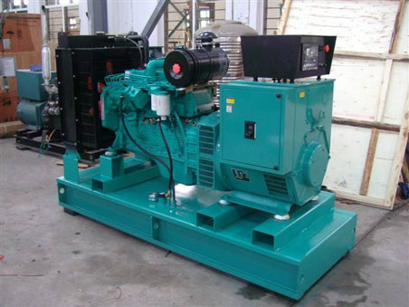泸县200kw康明斯柴油发电机组图片 泸县200kw康明斯柴油发电机组图片